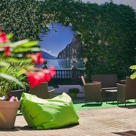 Bella Villa Apartments Рива-дель-Гарда Екстер'єр фото